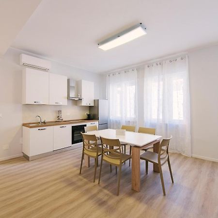 La Casetta Di Lina Rooms And Apartments Werona Zewnętrze zdjęcie