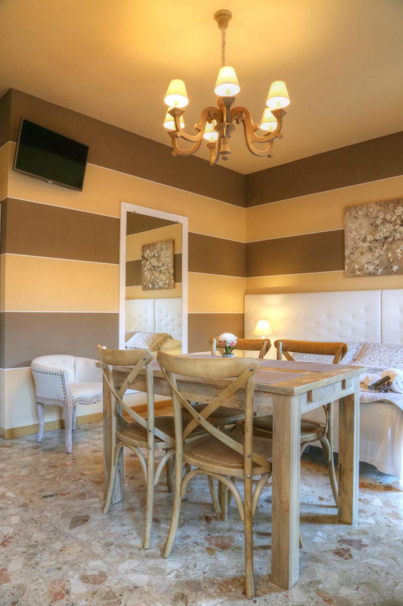 La Casetta Di Lina Rooms And Apartments Werona Zewnętrze zdjęcie
