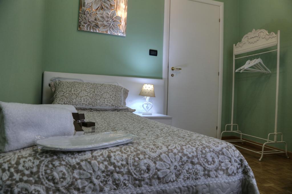 La Casetta Di Lina Rooms And Apartments Werona Zewnętrze zdjęcie